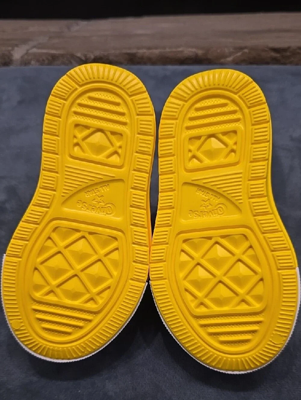 Converse Kids Yellow Slip-On Water Clogs with White Toe